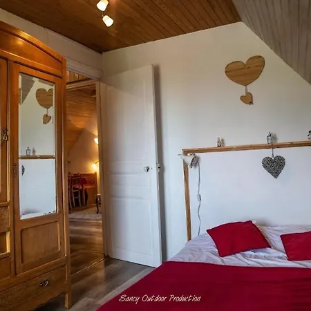 Les Tilleuls * ベス・エ・サンタナステーズ