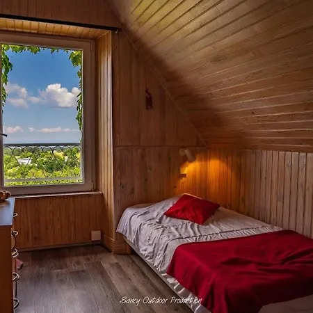 Les Tilleuls アパート