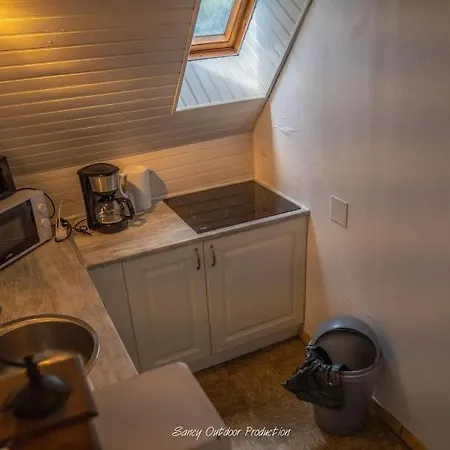 アパート Les Tilleuls ベス・エ・サンタナステーズ