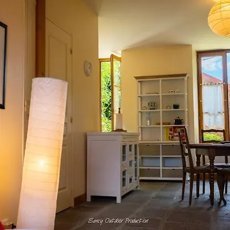 アパート Les Tilleuls ベス・エ・サンタナステーズ